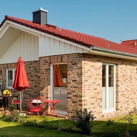 Feriendorf Sudstrand Haus 51 Holiday home Pelzerhaken